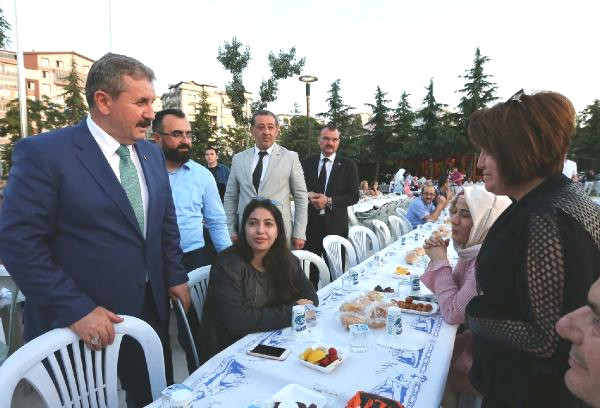 BBP Genel Başkanı Mustafa Destici: Biz Milletimizle Beraberiz