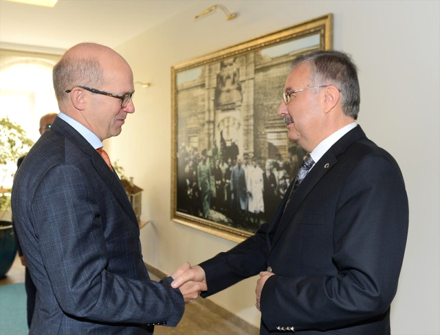 Edirne Valisi Özdemir, İngiltere Büyükelçisi’ni Kabul Etti