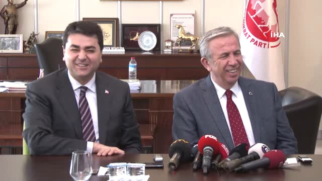 CHP Ankara Adayı Mansur Yavaş’tan Demokrat Parti’ye Ziyaret