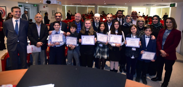 Çocuk Meclisi’nde Mazbata Heyecanı