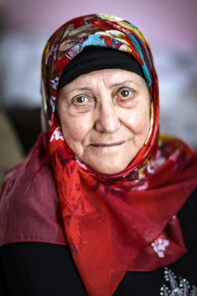 Huzurevinde yazdığı şiirleri 82 yaşında kitaplaştırdı