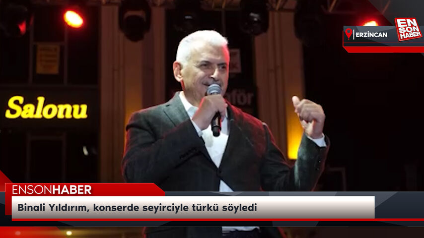 Binali Yıldırım, konserde seyirciyle türkü söyledi