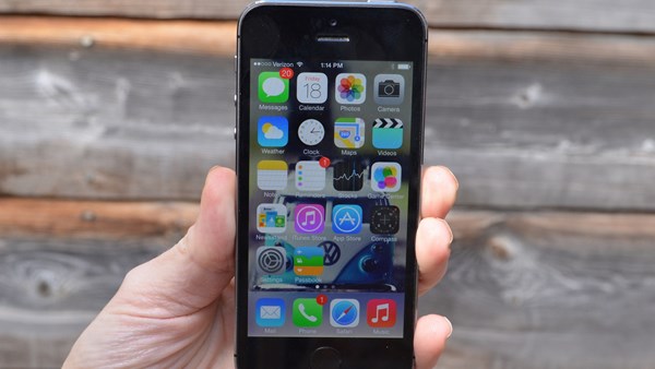 Apple, 10 yıllık iPhone 5s modeline güncelleme vermeye devam ediyor