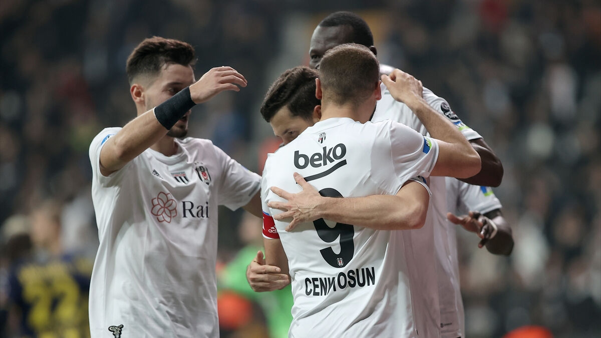 Başakşehir – Beşiktaş maçının ilk 11’leri