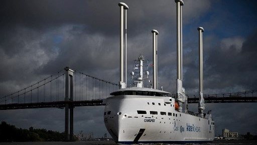 Rüzgar gücüyle çalışan kargo gemisi Canopée: Avrupa’nın en büyük roketini taşıyor
