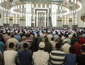 Güzel cuma iletilerine alternatifler: En hoş, kısa, manalı, yeni cuma iletileri