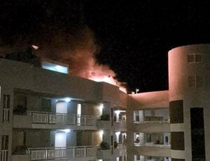 Müsaadesiz uçan helikopter lüks otelin çatısına düştü: Pilot öldü