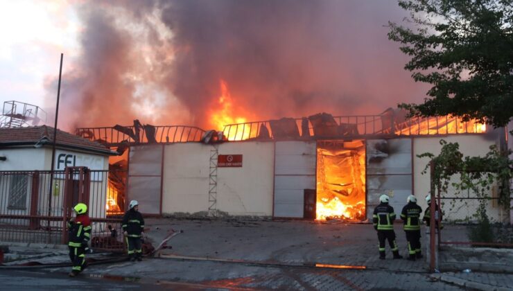 Kayseri’de keçe fabrikasında büyük yangın