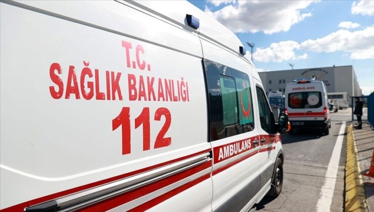 Şanlıurfa’da araba ile yakıt tankeri çarpıştı: 4 yaralı