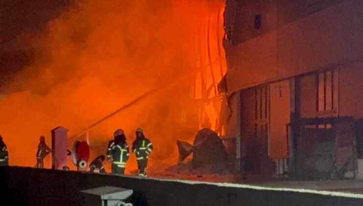 Tekirdağ’da fabrika deposunda yangın