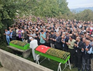 Küba’da çalıştıkları gemideki patlamada ölen Türk denizciler memleketlerinde defnedildi