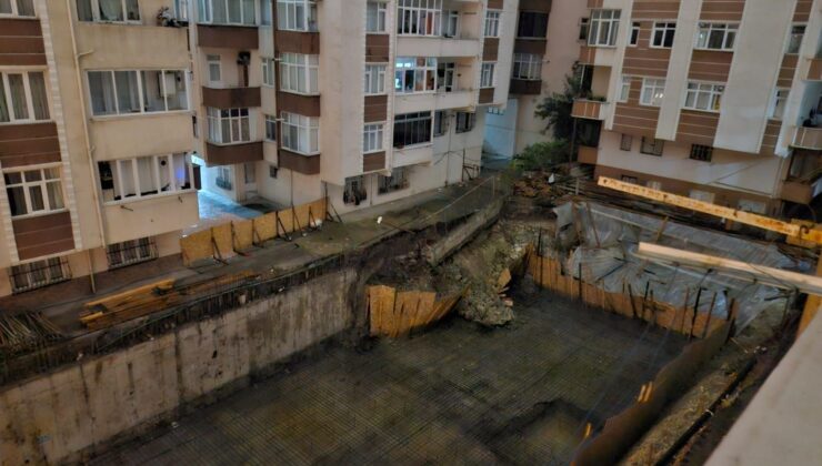 Küçükçekmece’de toprak kayması: 5 katlı bina çöktü