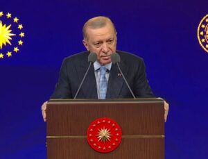 Cumhurbaşkanı Erdoğan: Küreselleşme kültürel yozlaşmayı da beraberinde getirdi