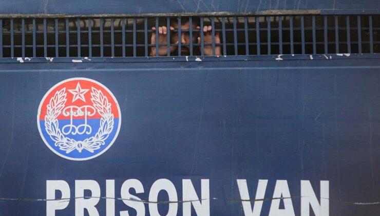 Pakistan’daki çatışmalarda 3 günde 82 meyyit, 156 yaralı