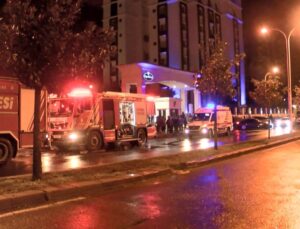 Başakşehir’de elektrikli araçta yangın: Bina tahliye edildi