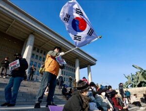 Güney Kore’de azil tartışmaları: Devlet Başkanı Yoon’a kendi partisi de sırtını döndü
