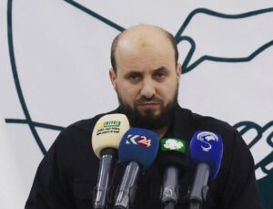 Suriye’nin süreksiz Başbakanı El Beşir’den yurtdışındaki Suriyelilere: “Ülkenize geri dönün”