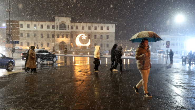 Hava sıcaklığı düşüyor, kar geliyor. Donacağız