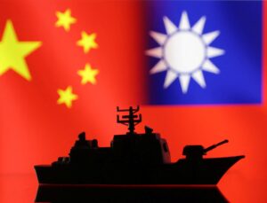 Gazeteci Tucker Carlson: ABD Tayvan’ı savunamaz