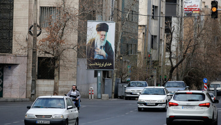 Hamaney’in halefini seçecek Uzmanlar Meclisi vuruldu. Yeni önder kim olacak? İran’dan açıklama yapıldı