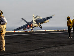 ABD kayıp savaş pilotunu kurtardı