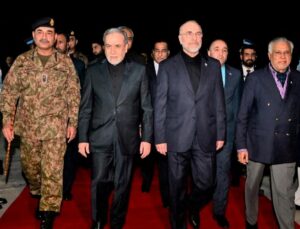 Pakistan’da tarihi gün. ABD ve İran heyetleri İslamabad’a ulaştı