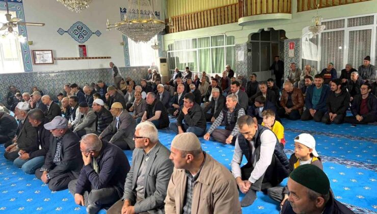 Ankara’da yağmur ve şükür duası yapıldı