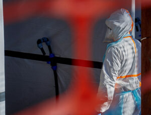 Brezilya’da Ebola paniği. İki hasta izolasyona alındı