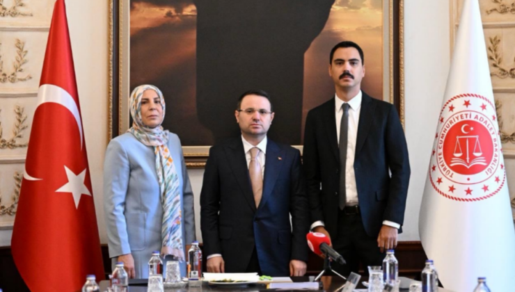 Adalet Bakanı Gürlek, Muhsin Yazıcıoğlu’nun ailesiyle görüşüyor
