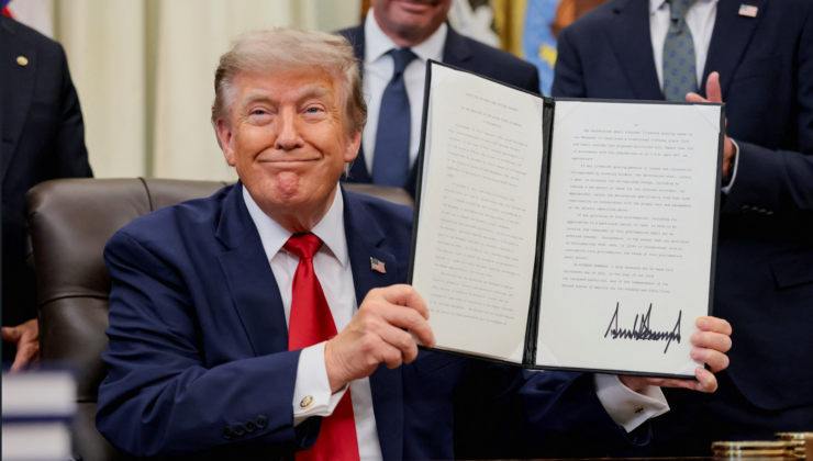 Trump ısrarcı. ABD doğumla vatandaşlığı kısıtlıyor
